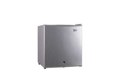 Çin Gümüş Masa Üstü Larder Buzdolabı Tezgah Üstü Larder Buzdolabı Yüksek Verimli R600a Tedarikçi